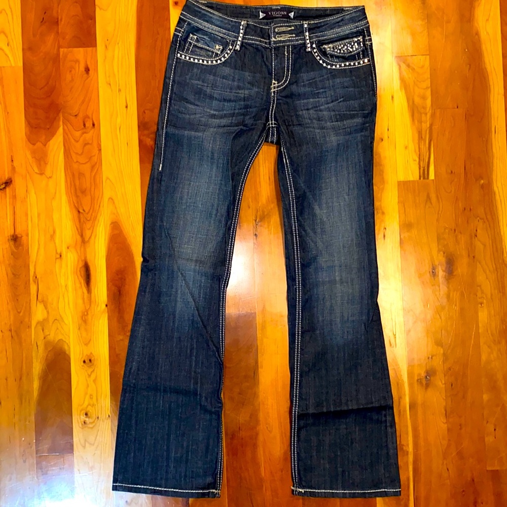Vigoss Fit Bootcut Jeans with Embellished pockets. New never worn.